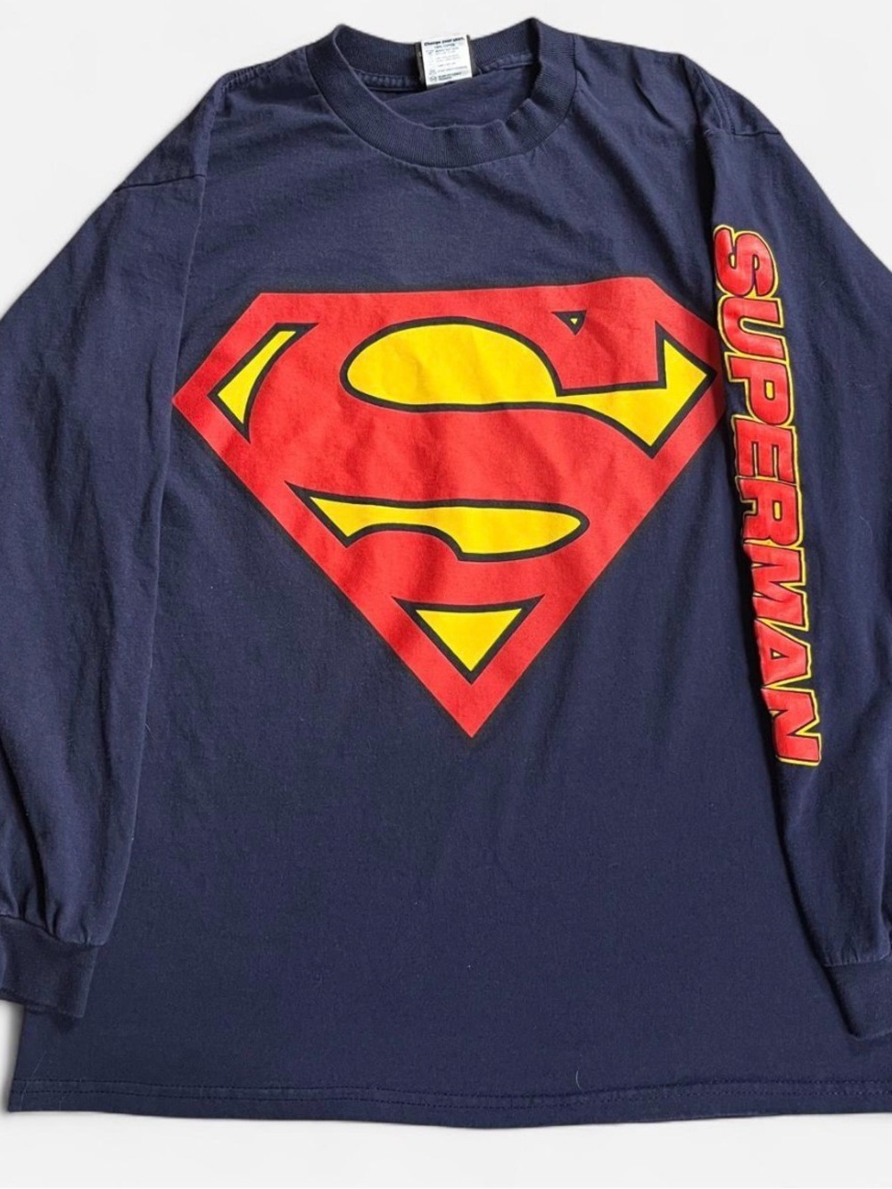 Vintage 2001 Superman Long Sleeve T-Shirt Size Medium